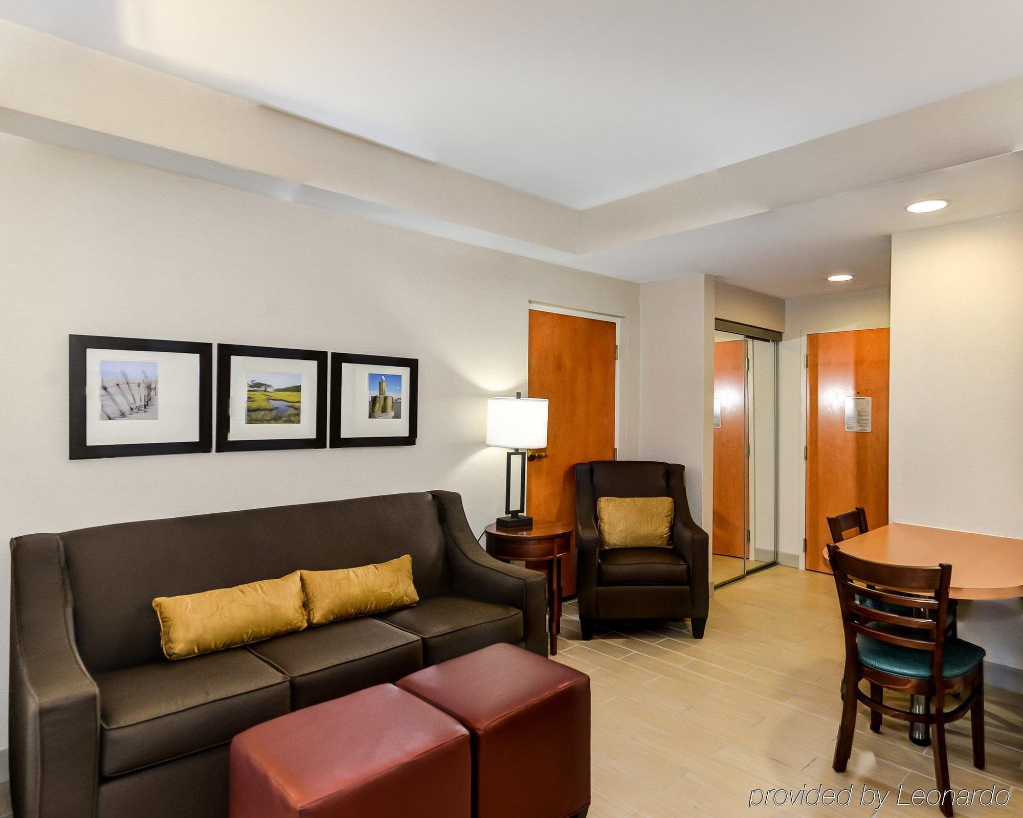 Comfort Suites Ocean City West West Ocean City Buitenkant foto